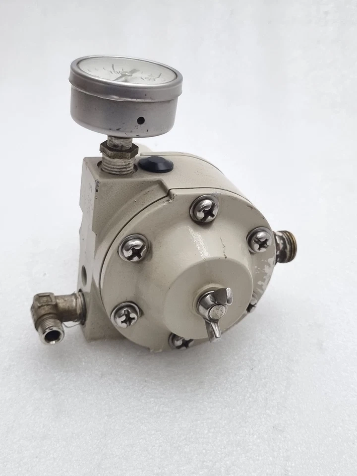 Azbil KZ03-1A Air Regulator In Max. 970kPa Out. 140kPA Made In Japan KZ03-1A